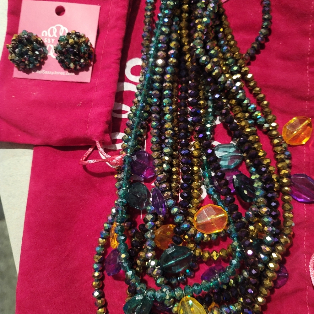 Sassy Jones Malia set bracelets not pictured